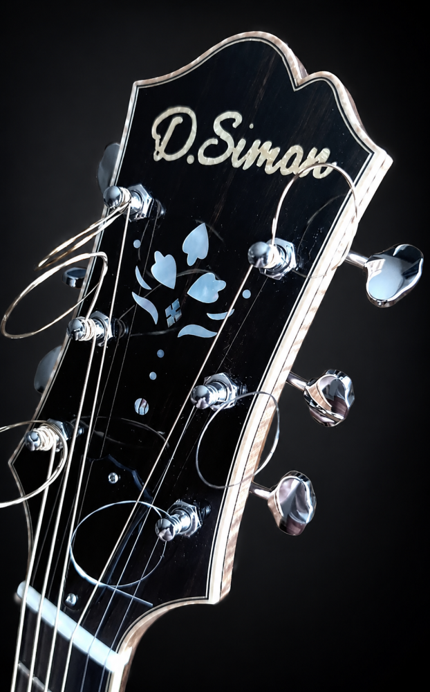 Harmonic_Pearl_Guitare_jazz_Archtop_17_pouces_D.Simon_Luthier_Archtop_guitare_scult�e_mains_vernis_gomme_laque